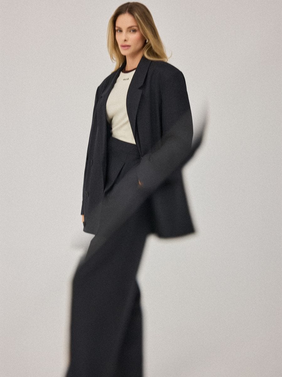 Spodnie z wysokim stanem