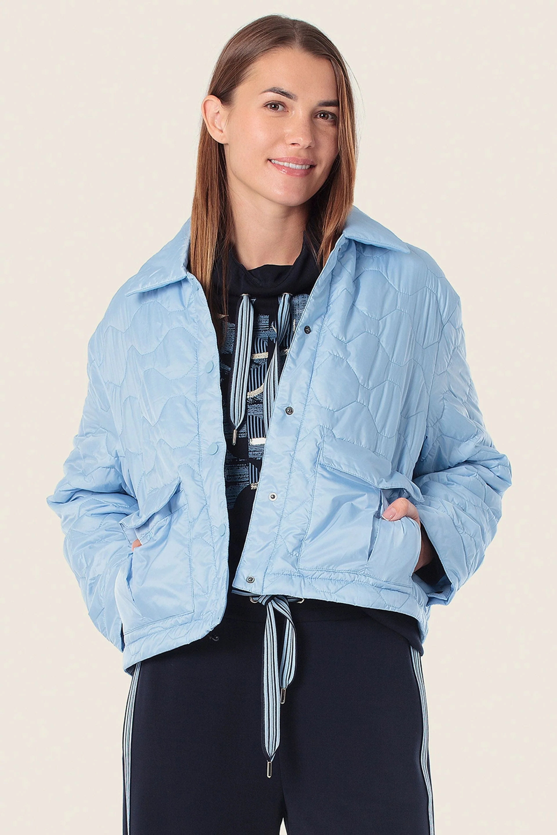 Steppjacke Rautenmuster & Druckknöpfe