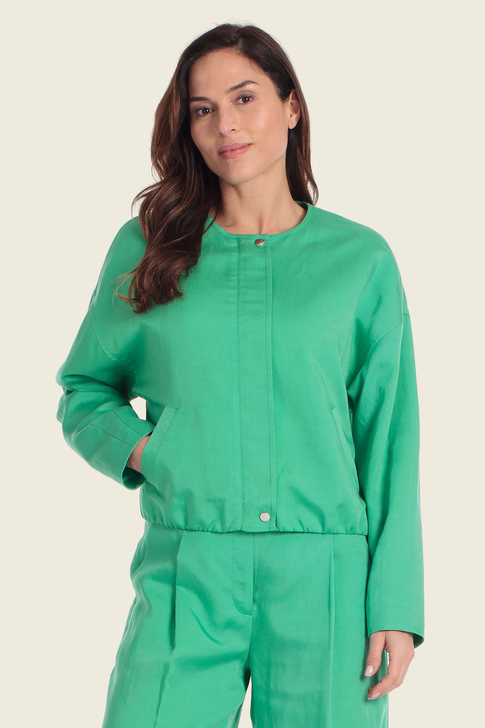 Bomberjacke aus Tencel-Leinen