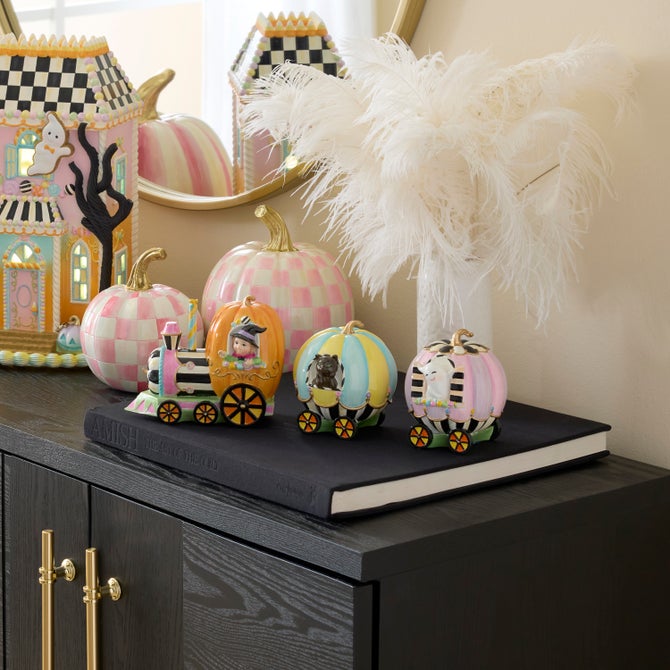 Trick or Treat Train