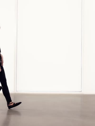 Czarna kurtka pikowana