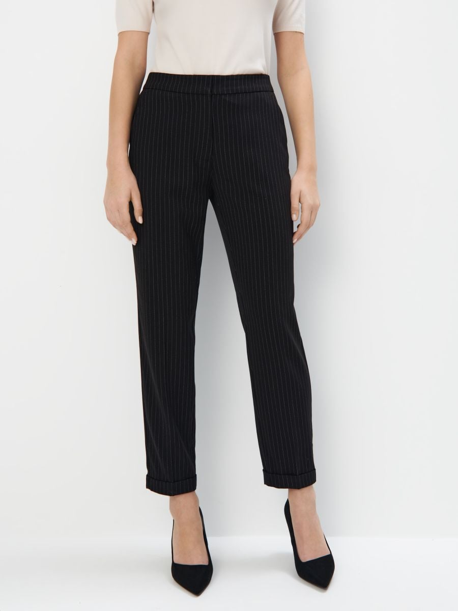 Spodnie cygaretki w paski