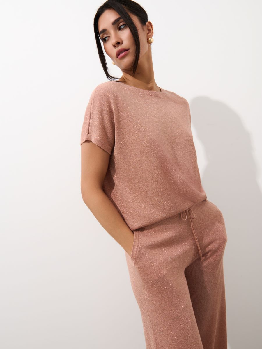 Bluzka z metaliczną nicią