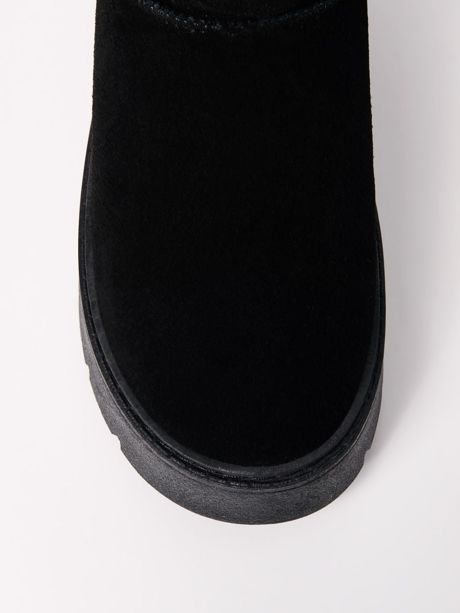 Skórzane czarne śniegowce