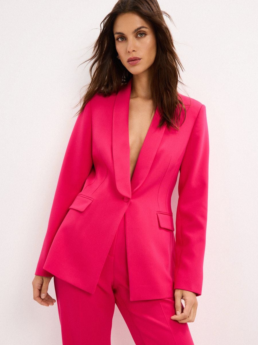 Dopasowana błękitna marynarka