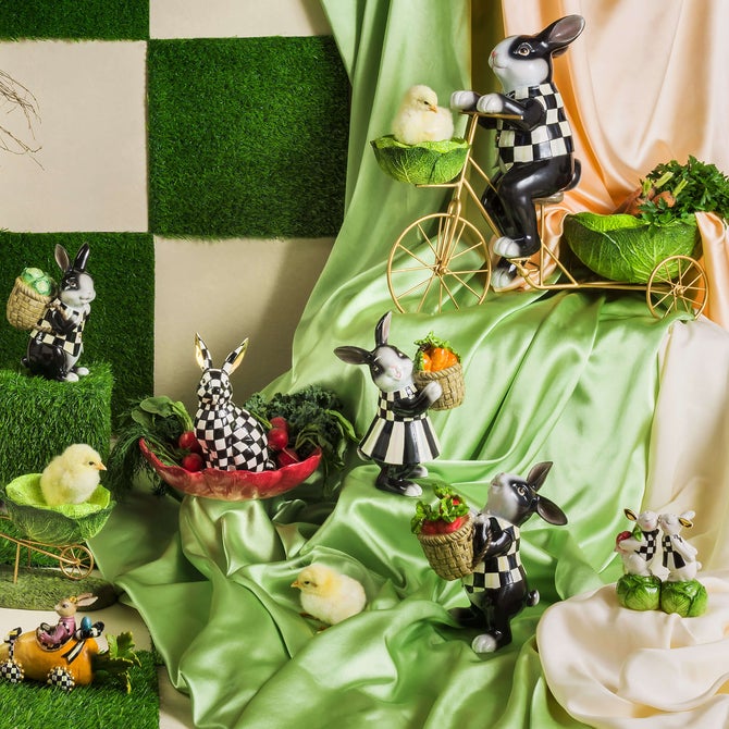 Cabbage Garden Salt & Pepper Set