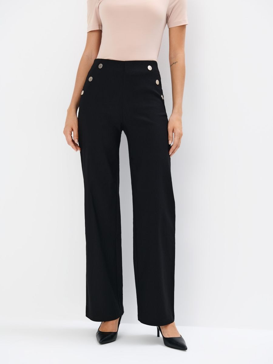 Spodnie z szeroką nogawką