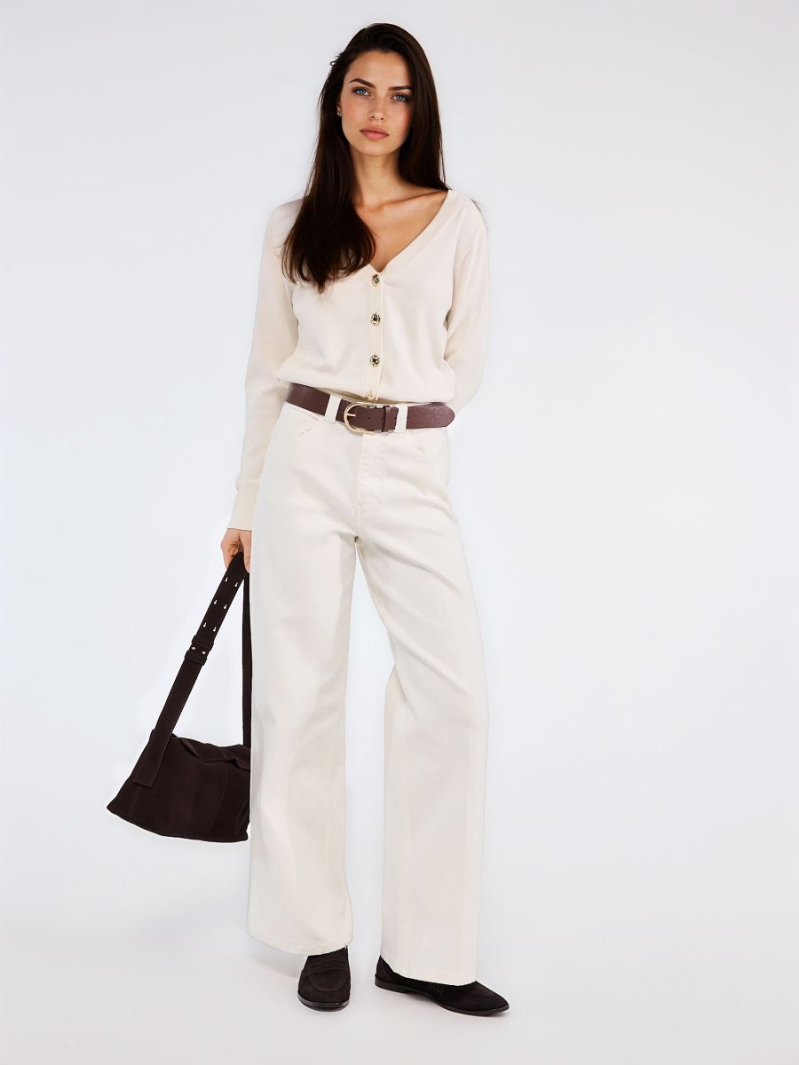 Kardigan z ozdobnymi guzikami