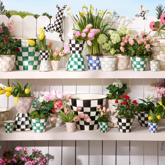 Enamel Check Small Garden Pot