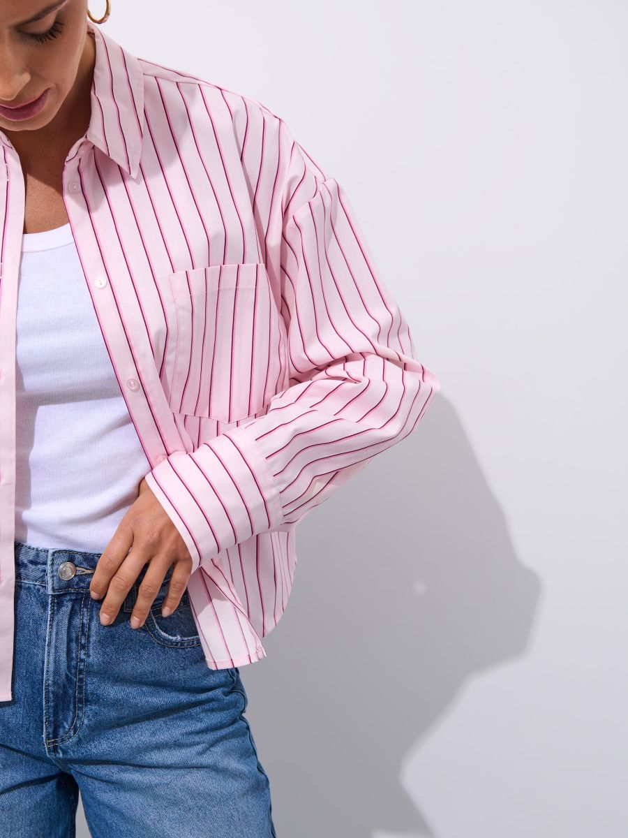 Różowa koszula w paski