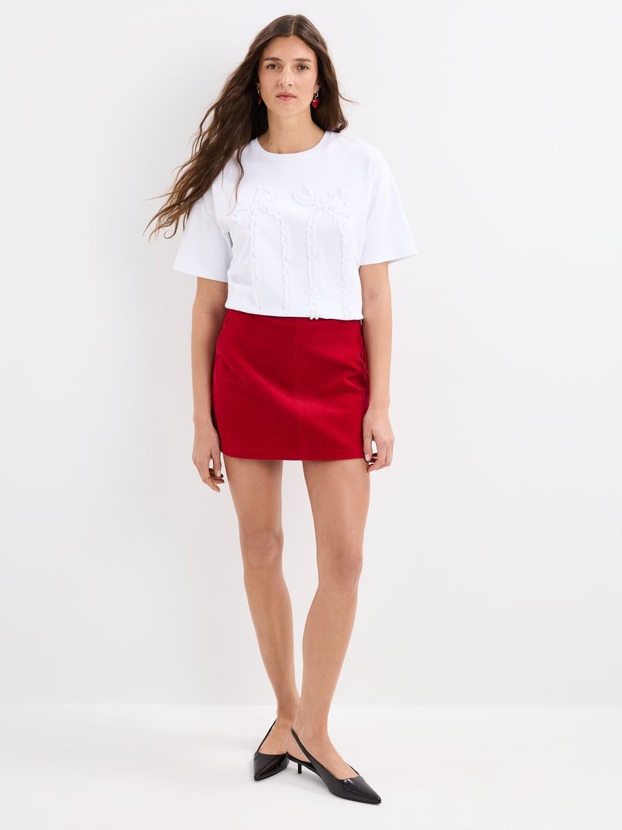 T-shirt z aplikacją