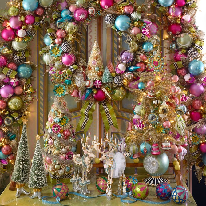 Patience Brewster Moonbeam Sisal Elf Tree Figures