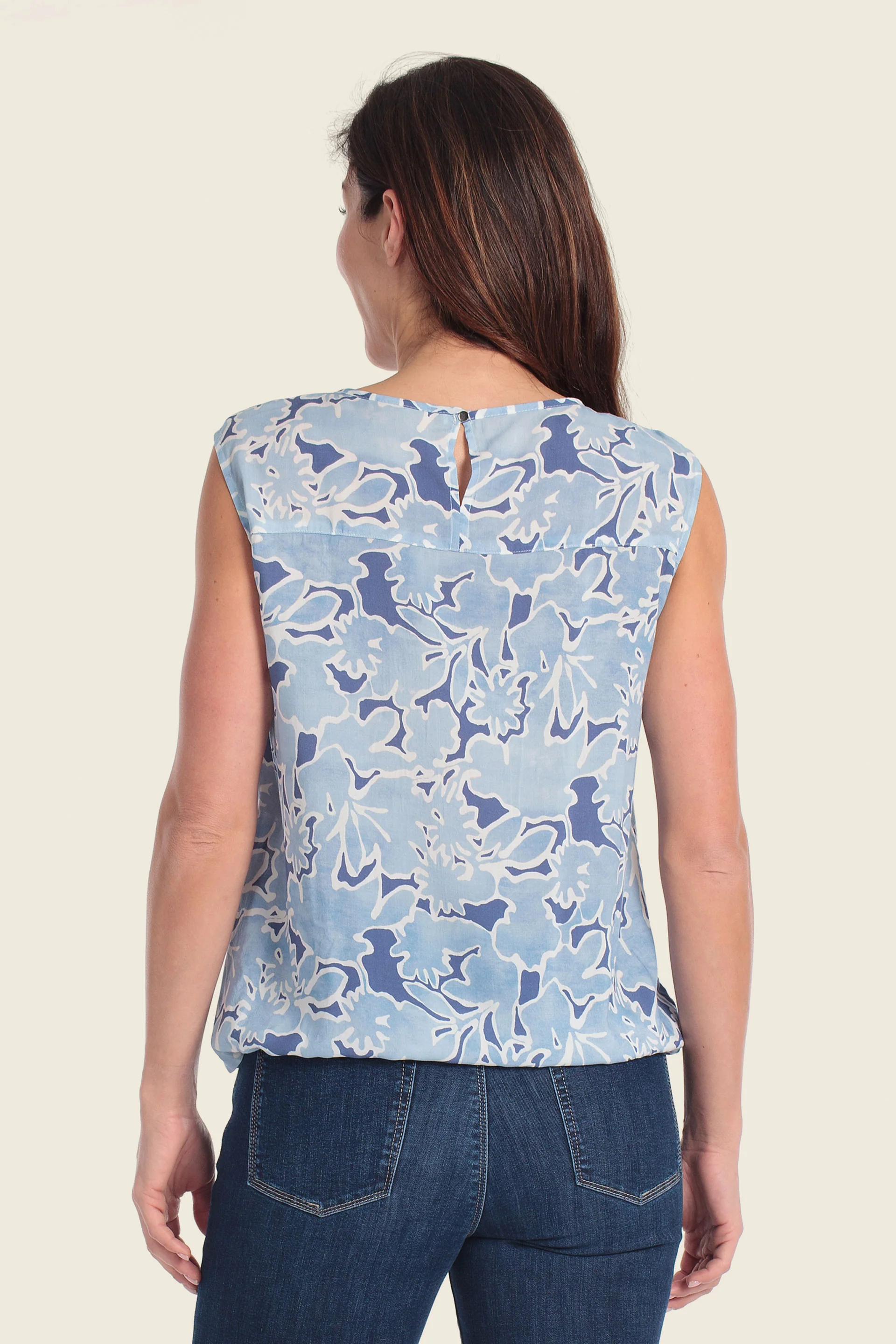 Ärmellose Viskosebluse mit verstellbarem Saum
