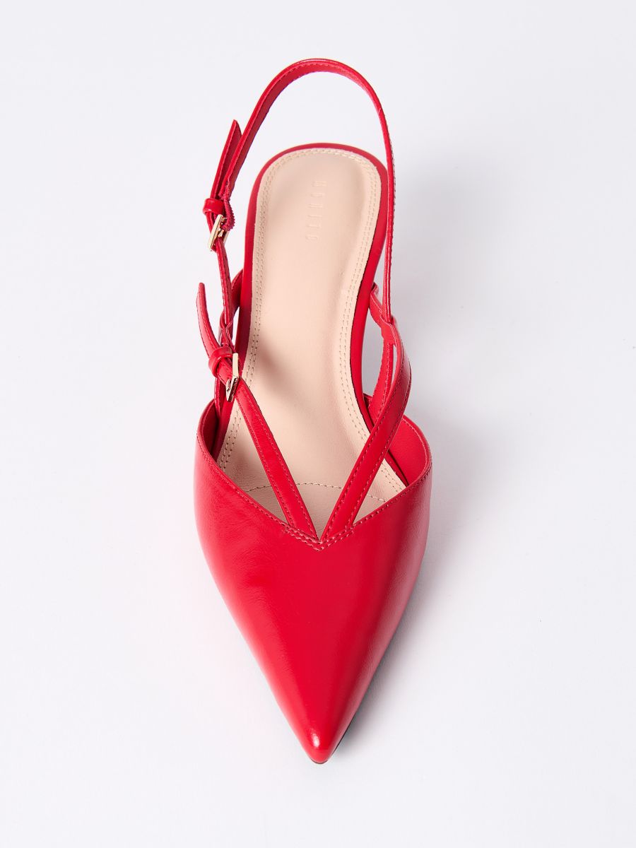 Czółenka na szpilce