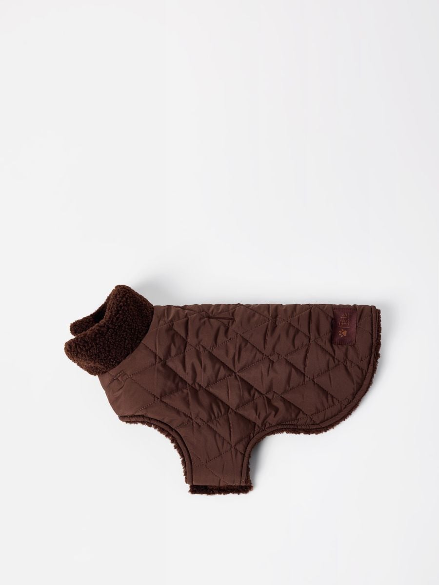 Brązowa kurtka dla psa