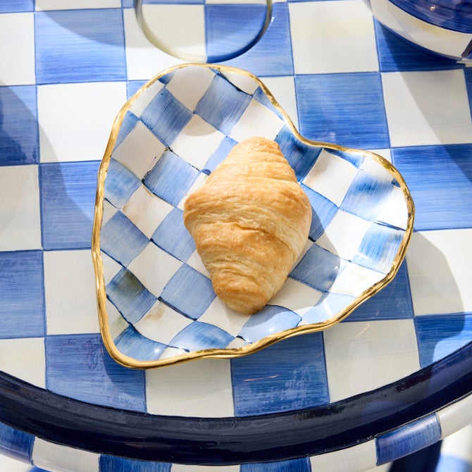 Check Fluted Ceramic Heart Plate