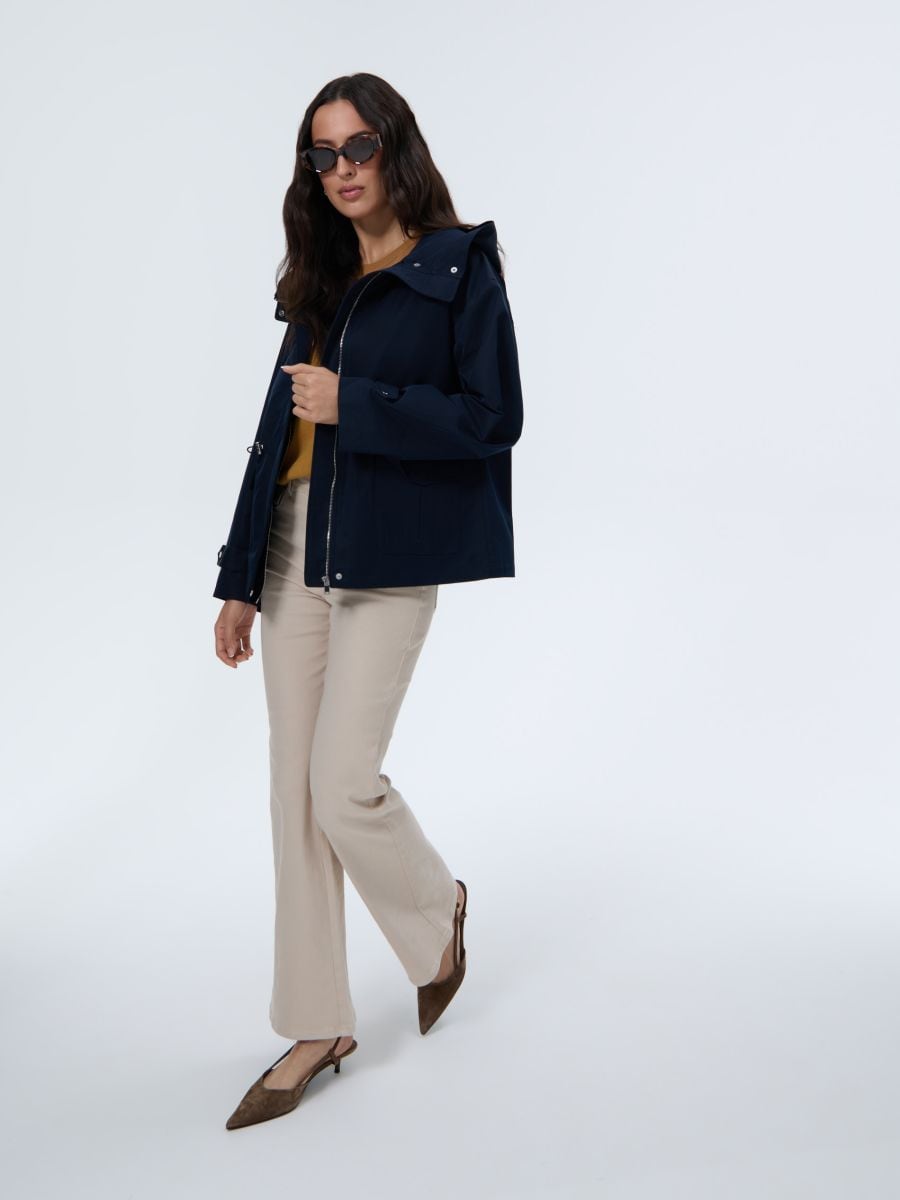 Granatowa kurtka parka z kapturem