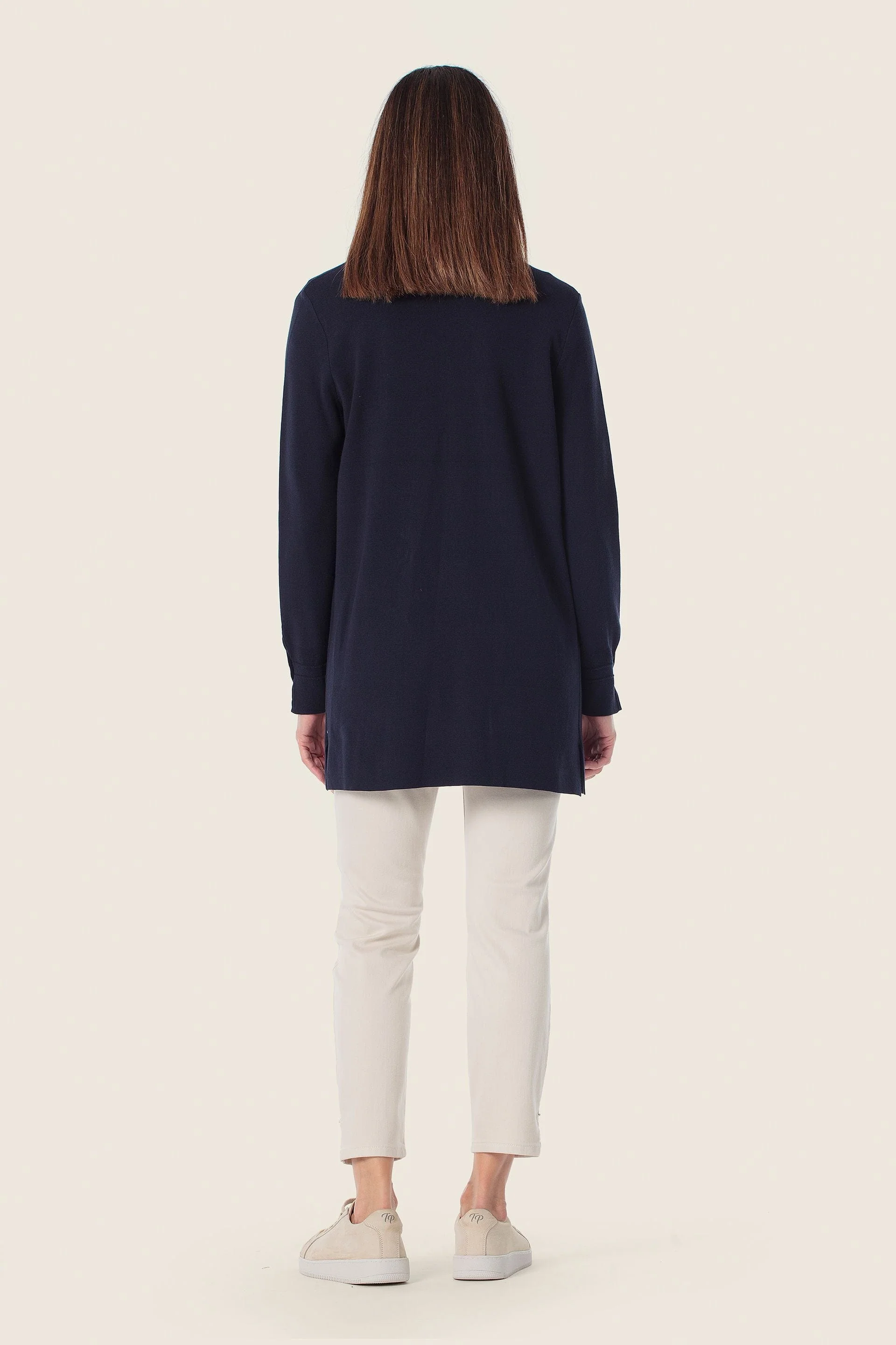 Strickjacke aus fließendem Stoff