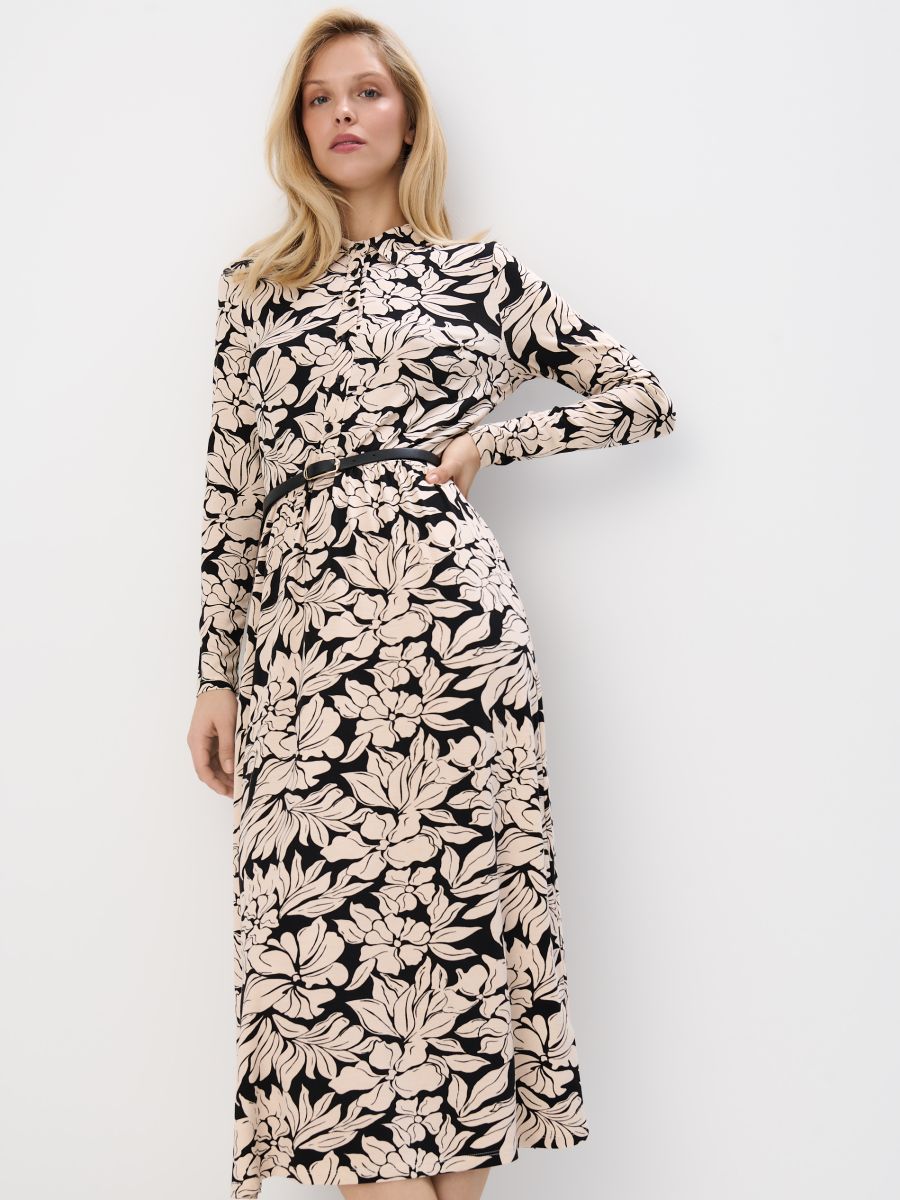 Koszulowa sukienka midi z wiskozą