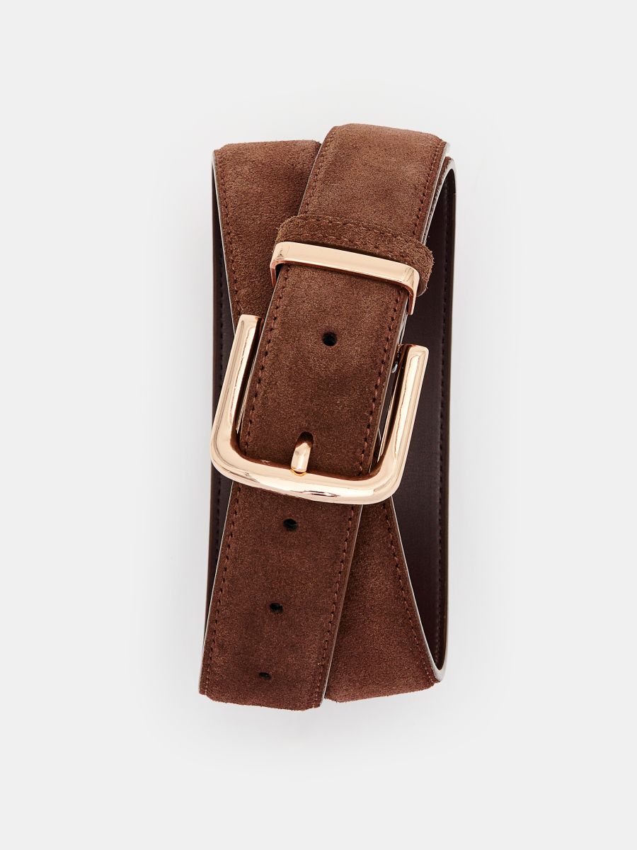 Skórzany brązowy pasek z klamrą