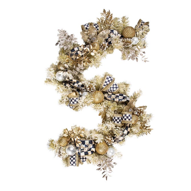 Glam Up Illuminated Garland