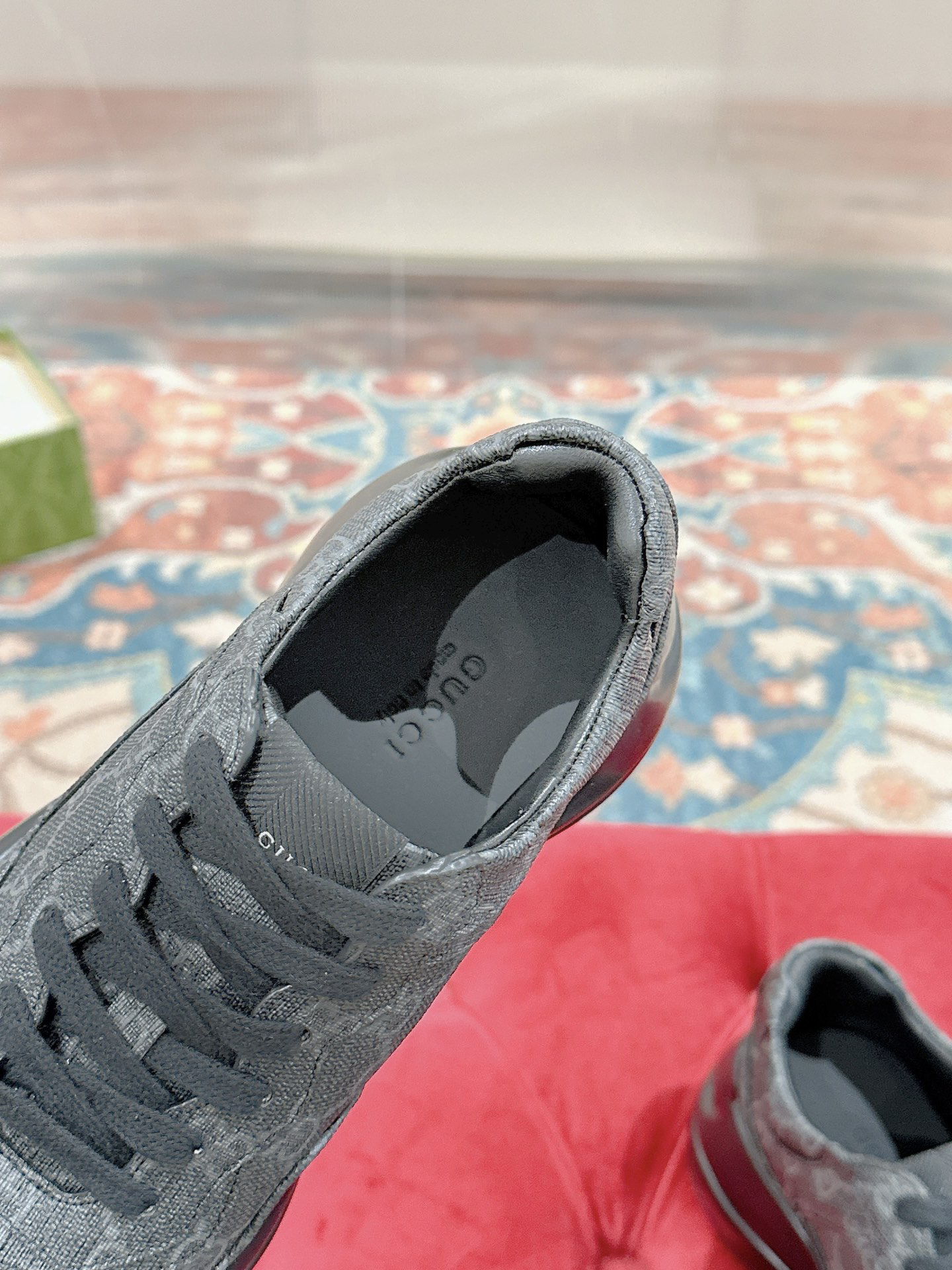 Gucci Sneakers-209