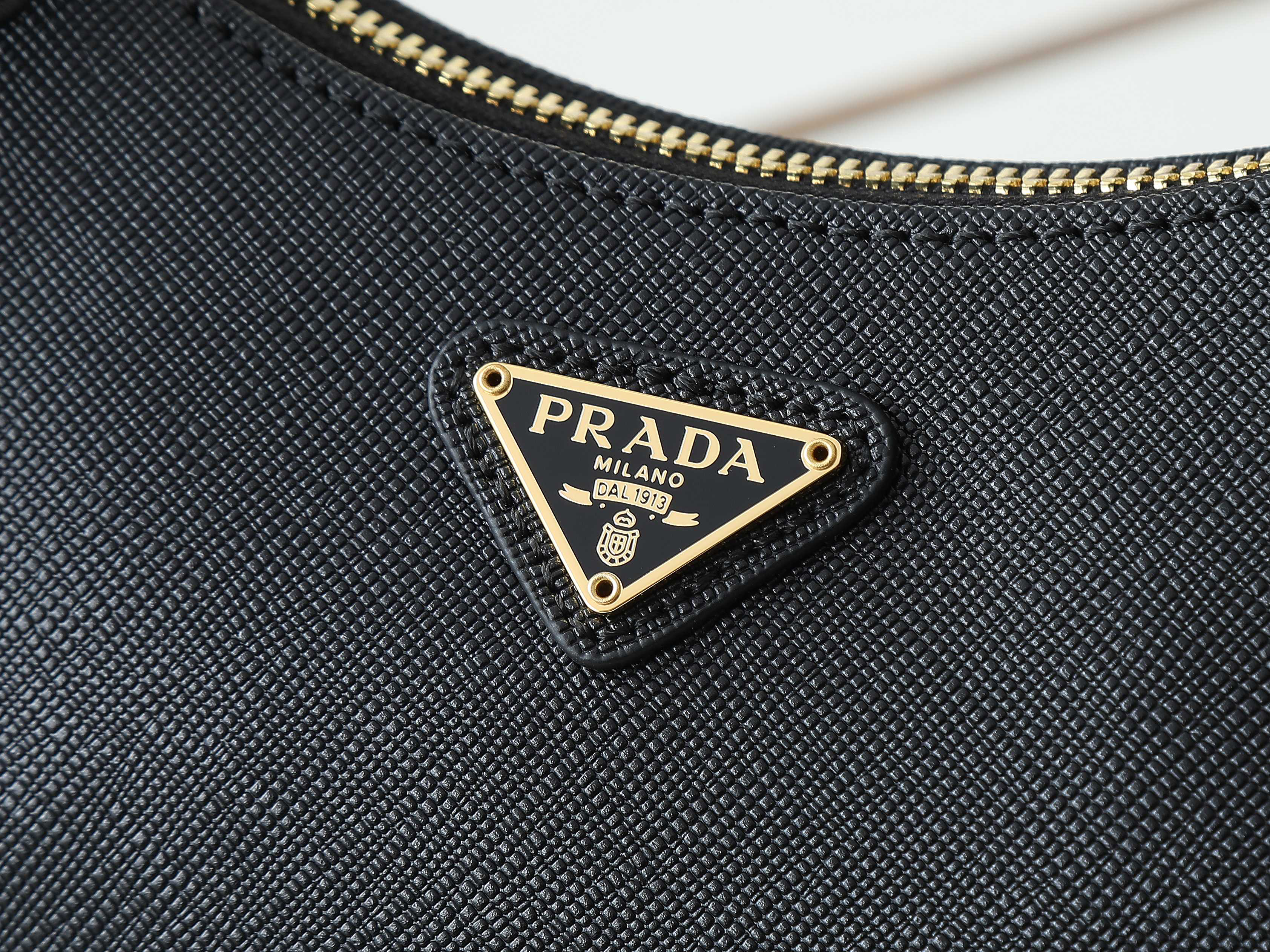 Prada bag-109