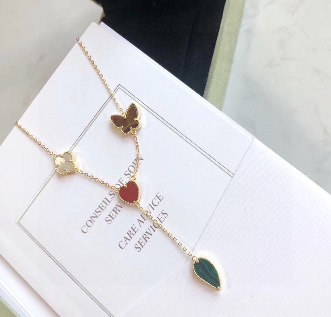 Van Cleef & Arpels necklace-110