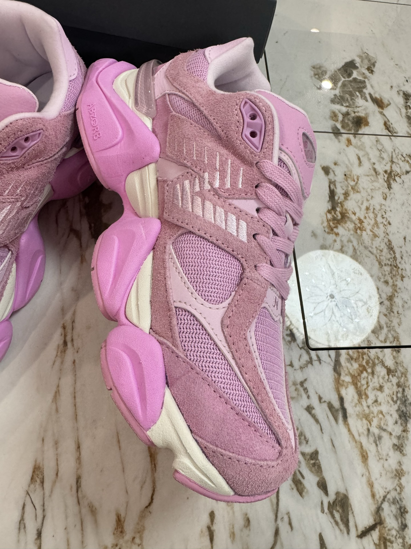 New Balance Sneakers-19