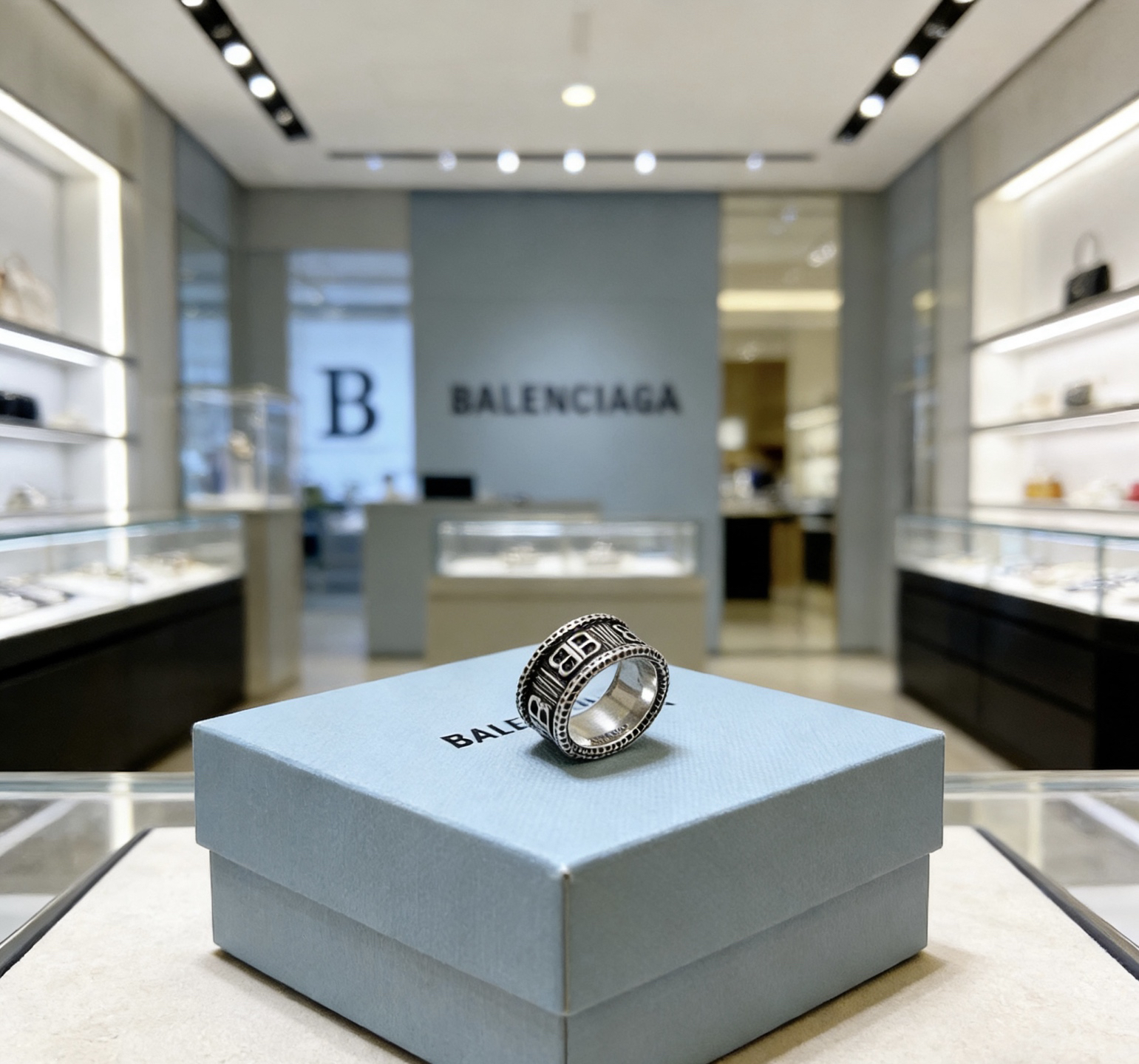 Balenciaga ring-32