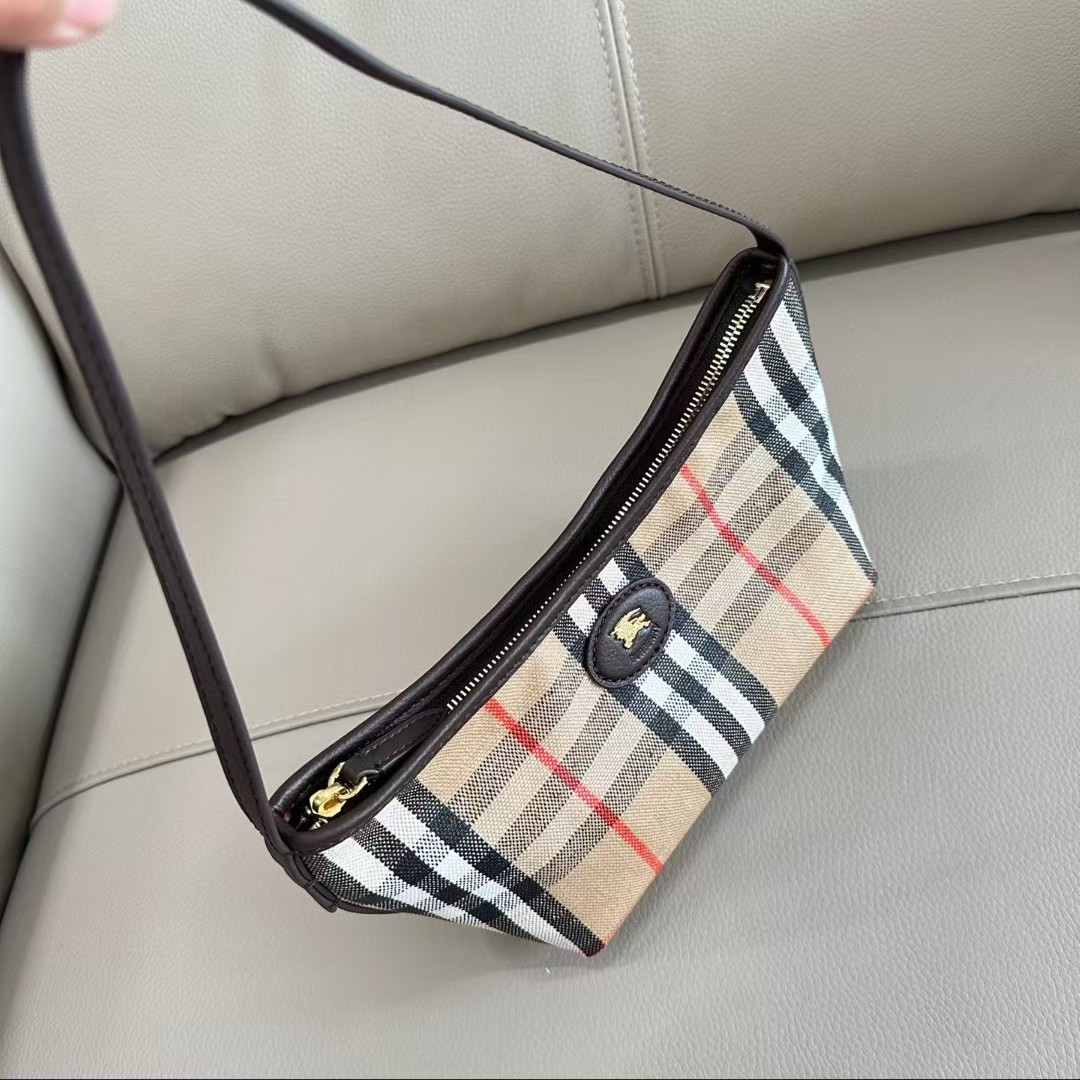 Burberry bag-55