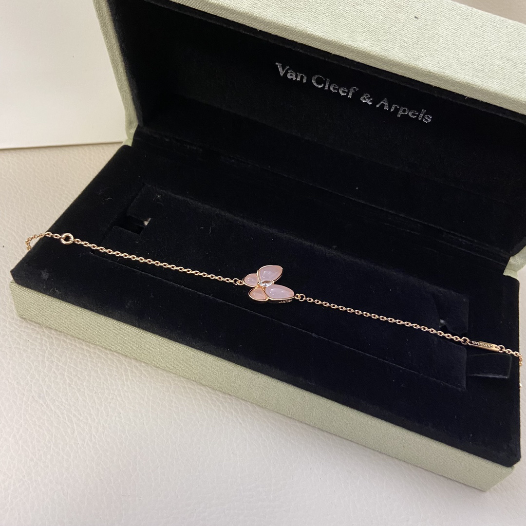 Van Cleef & Arpels Bracelet-28