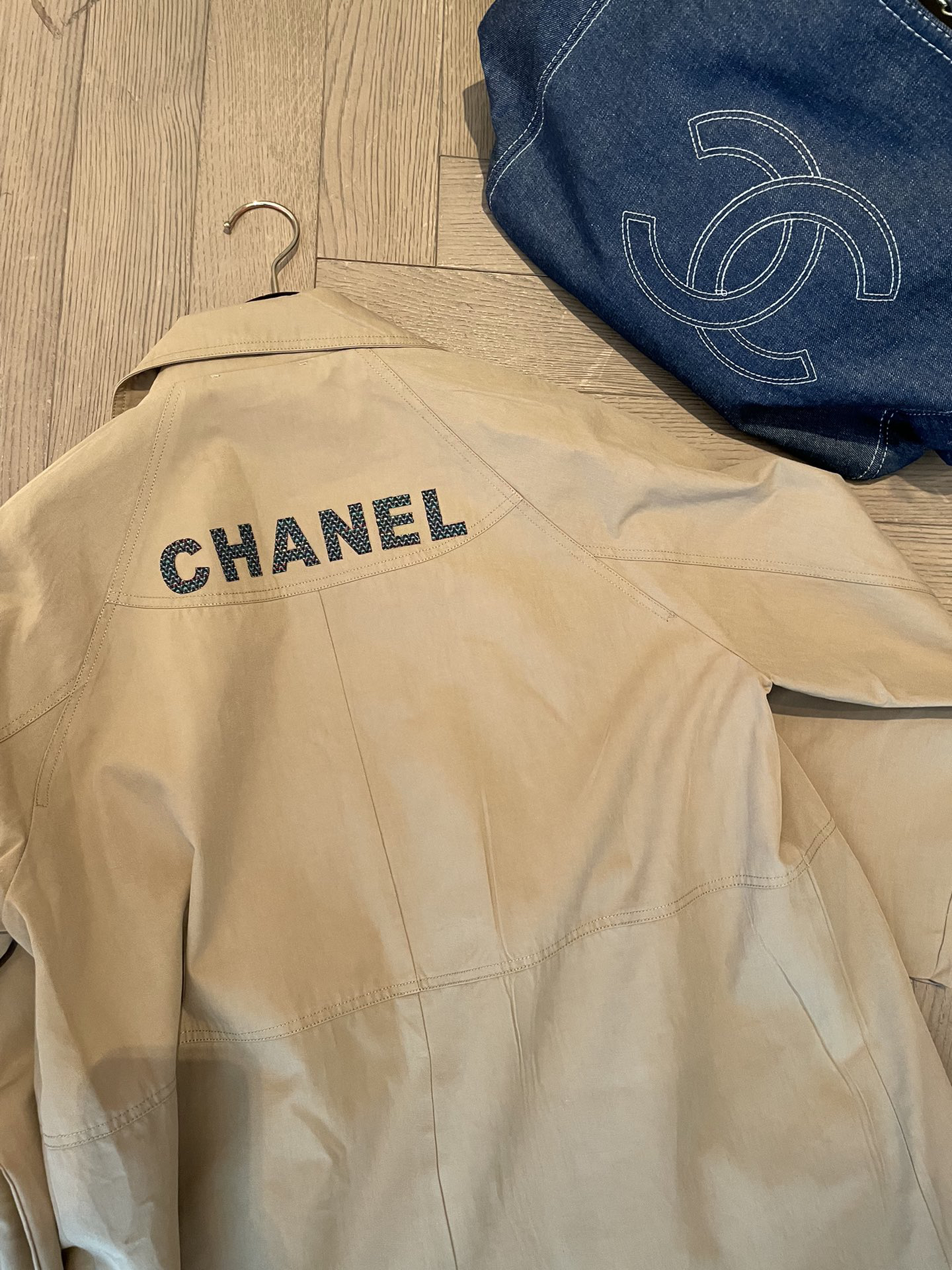 Chanel Clothing-225