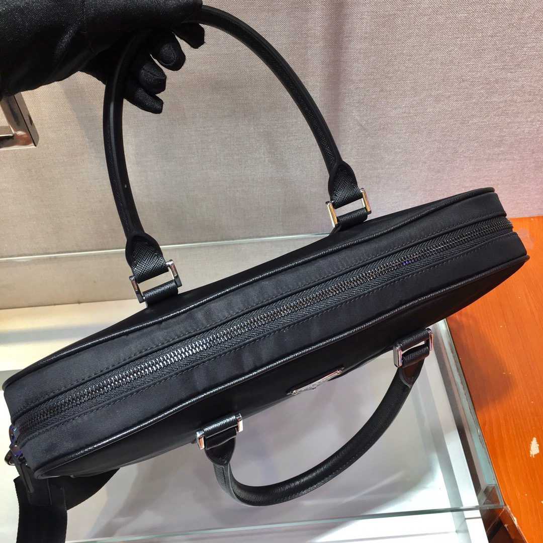 Prada bag-125