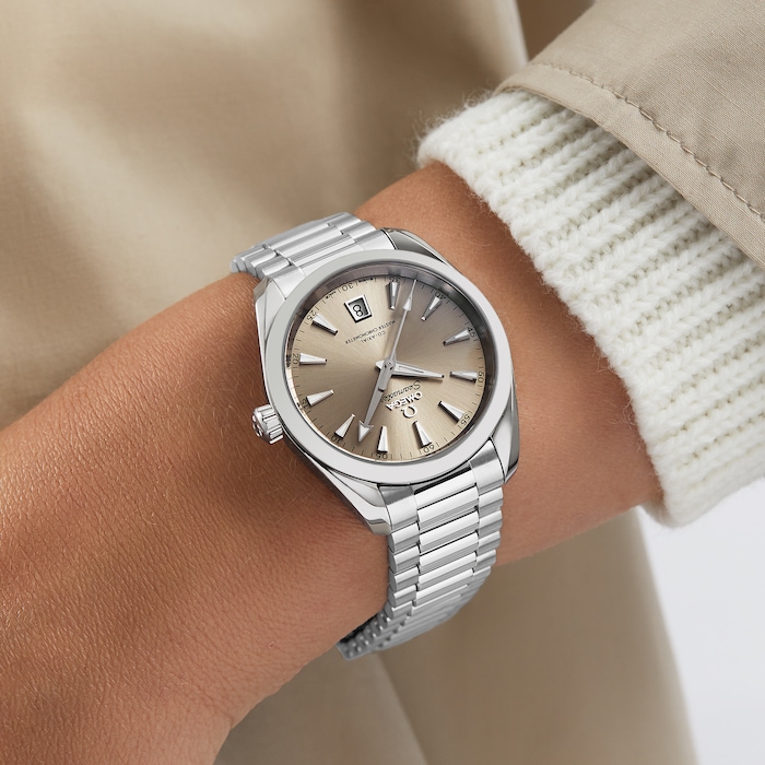 Seamaster Aqua Terra 150m Co-Axial Master Chronometer 40mm Unisex Watch Ivory