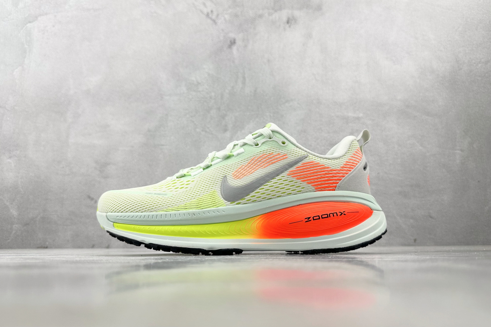 Nike Sneakers-165