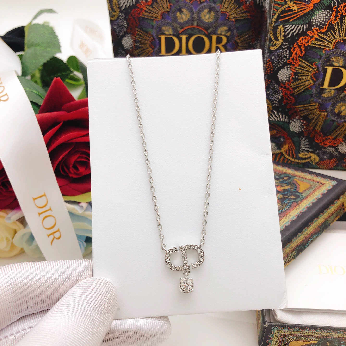 Dior necklace-43