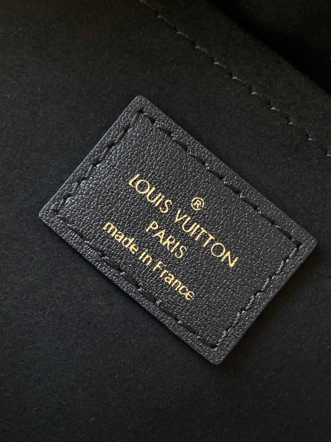 Louis Vuitton bag-25