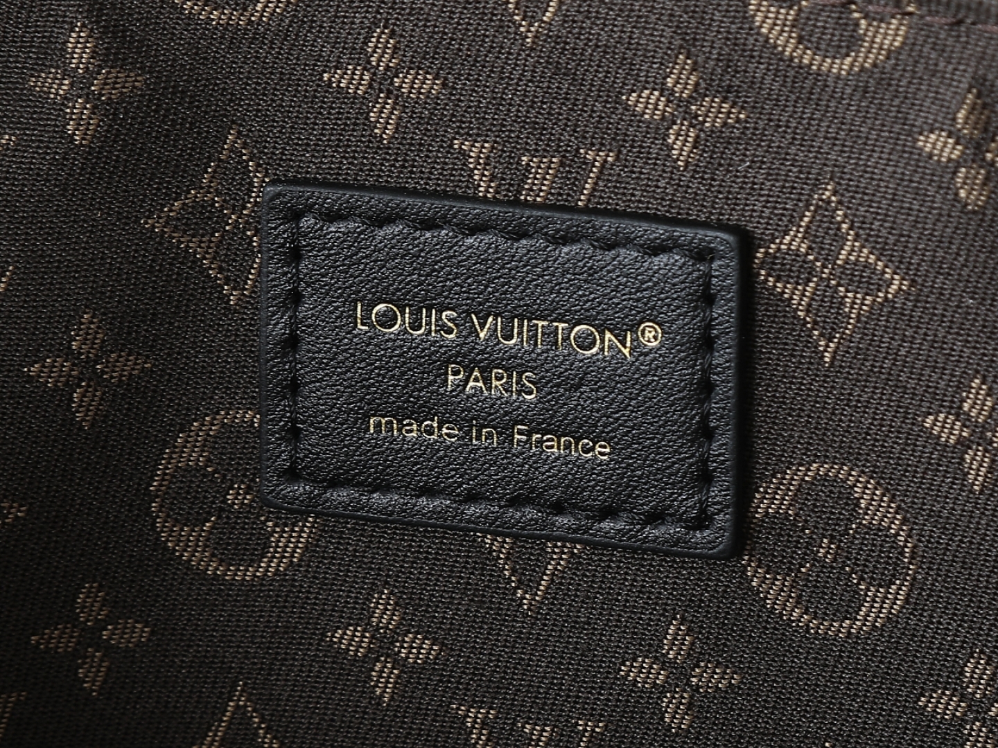 Louis Vuitton bag-107