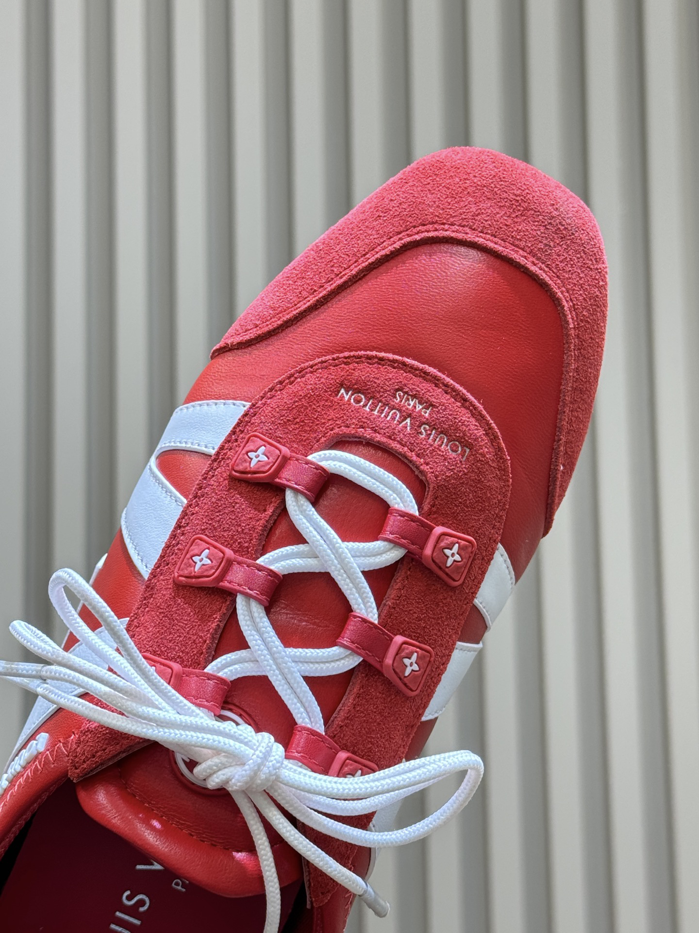 Lv Sneakers-234