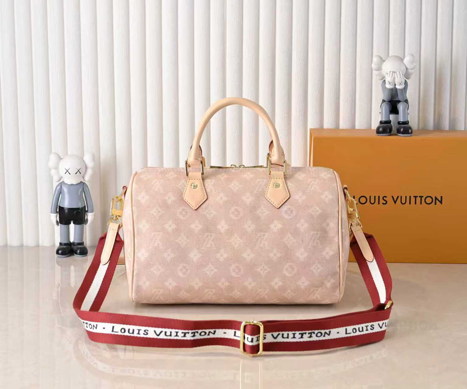 Louis Vuitton bag-137