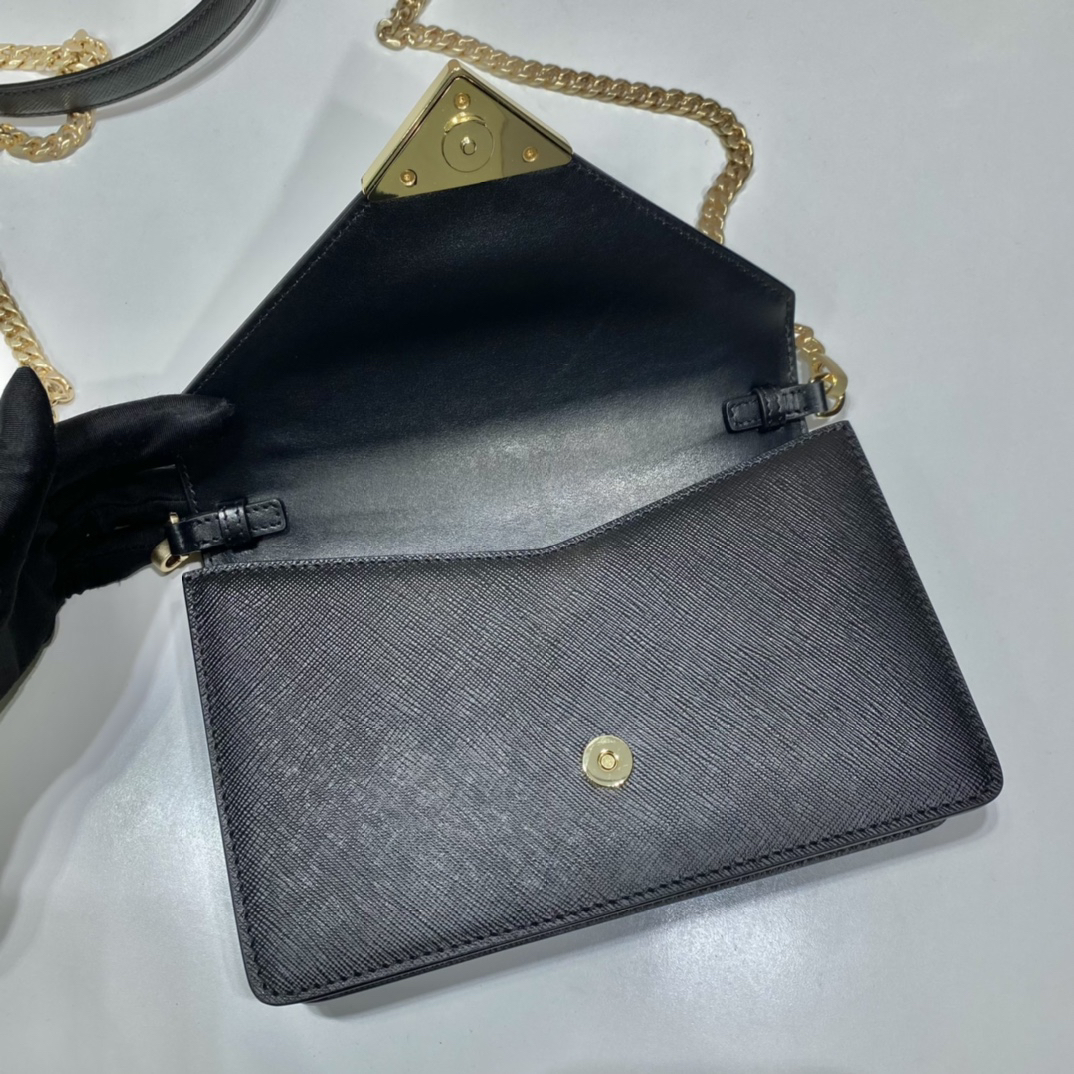 Prada bag-142