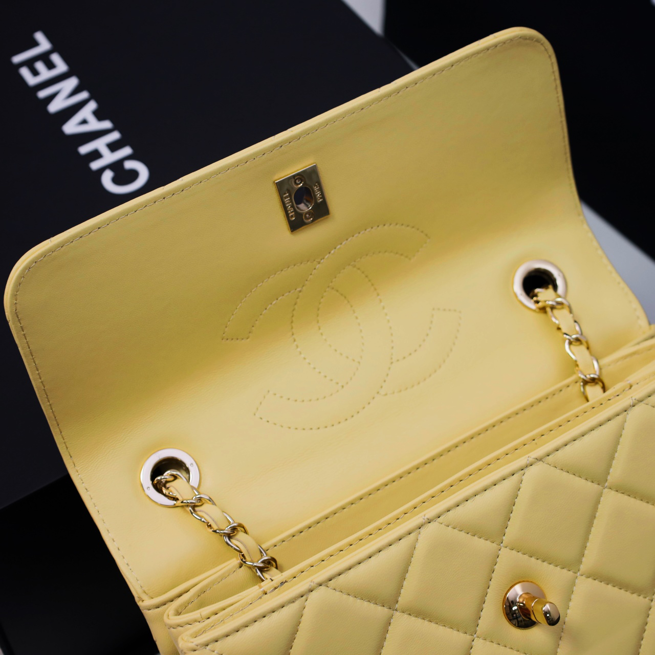 Chanel bag-93
