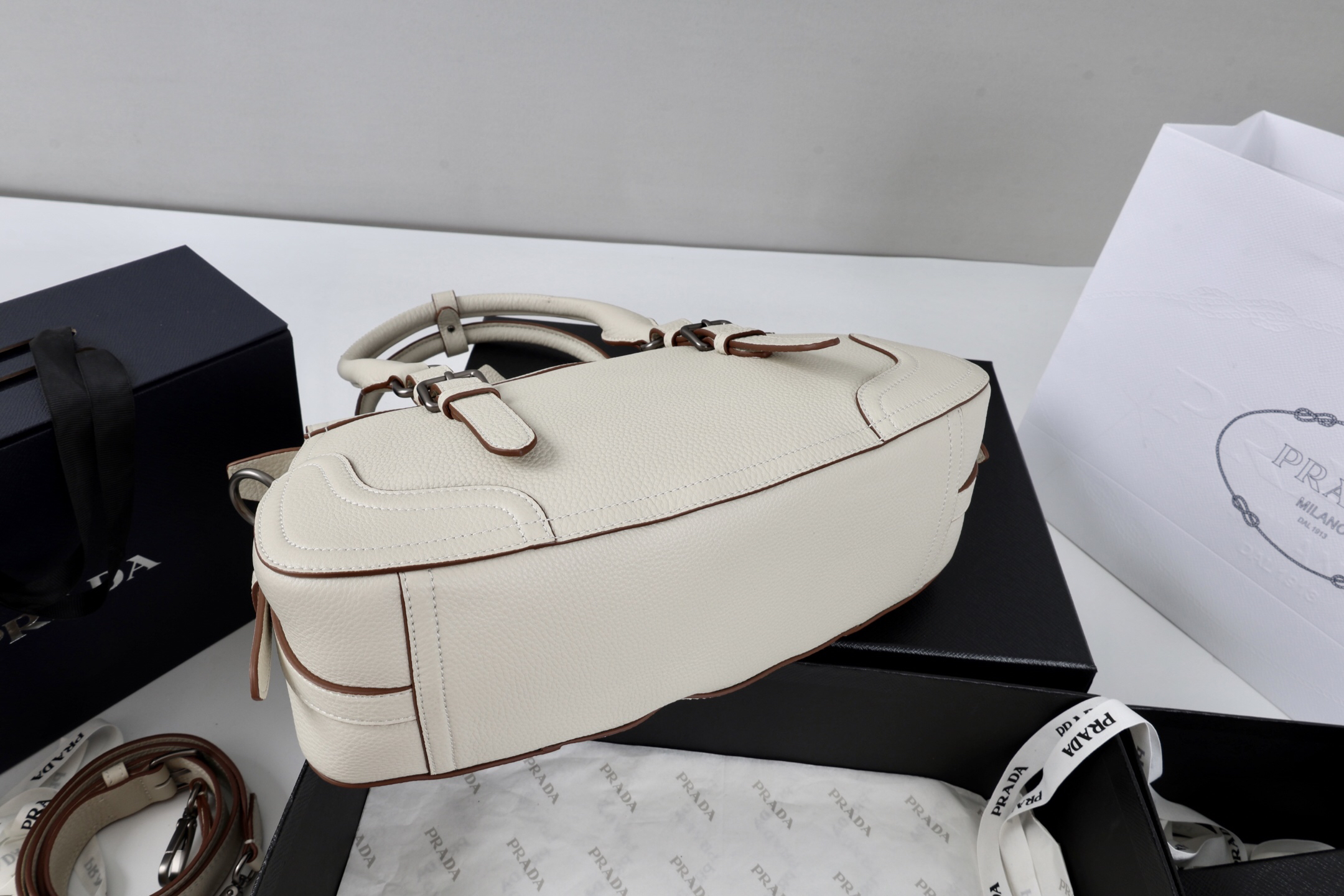 Prada bag-116