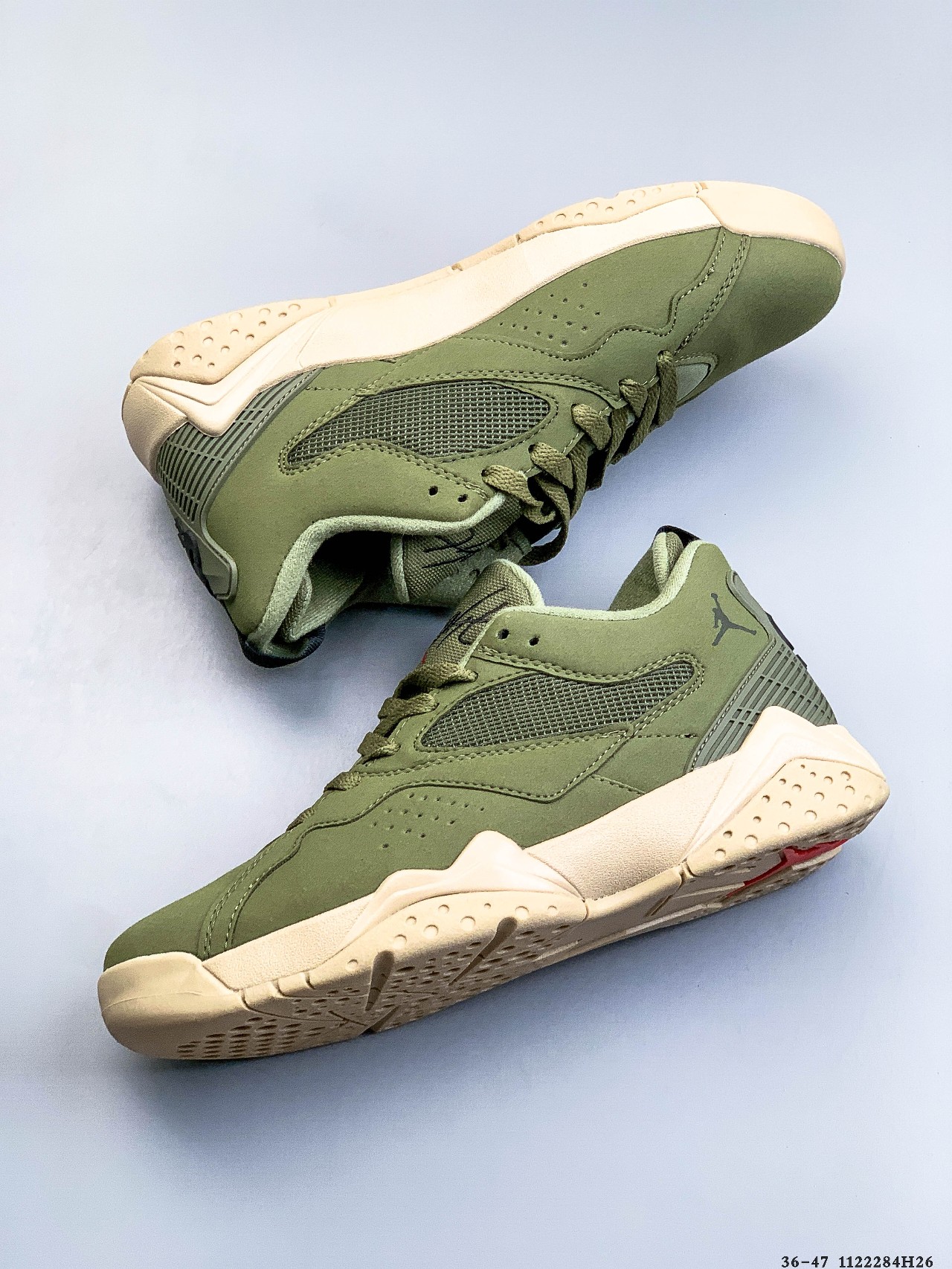Nike Sneakers-302