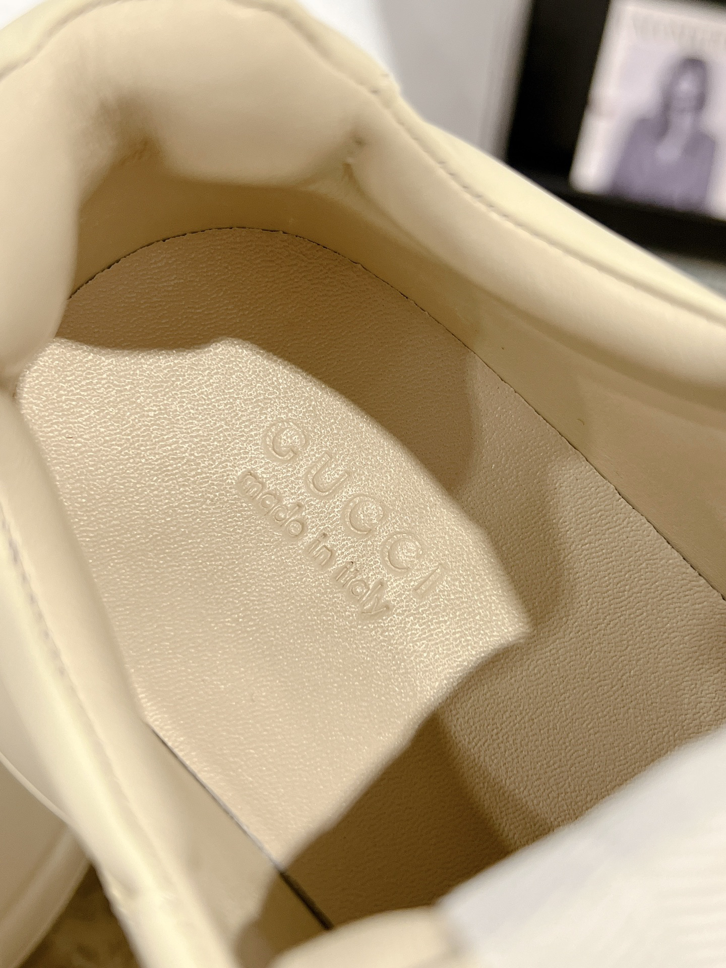 Gucci Sneakers-207