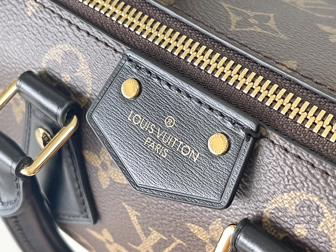 Louis Vuitton bag-82