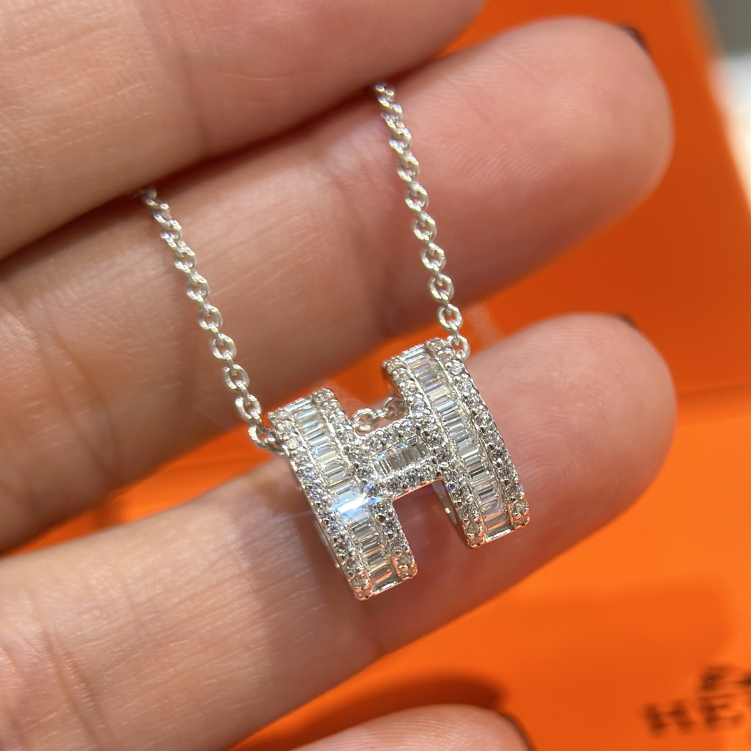 Hermes necklace-77