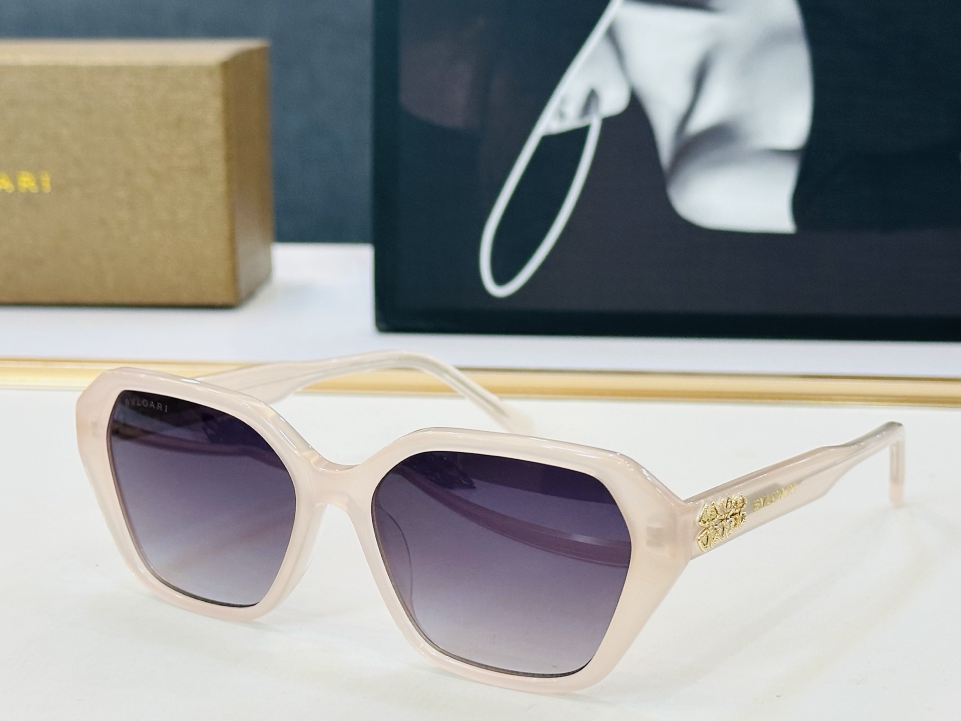 BV glasses-34