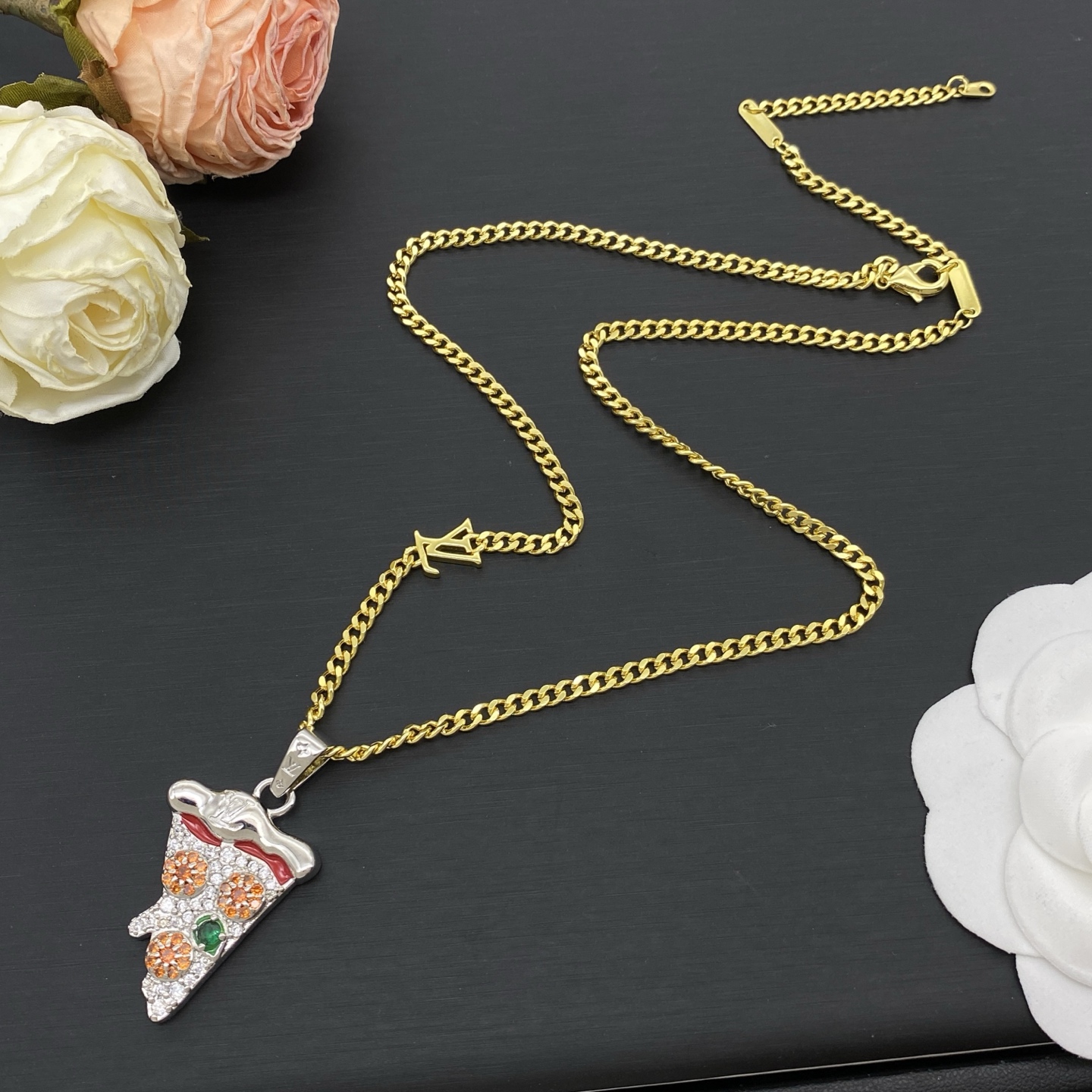 LV necklace-63